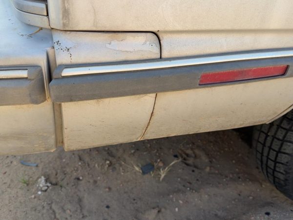 86-91 Olds 88 Passenger Right Rear Moulding On Quarter Panel Oem Silver — photo 5