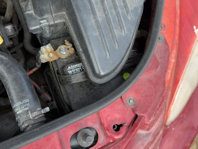 03-09 Pt Cruiser Complete Battery Box Mount Tray With Hold Down Oem 2.4L
