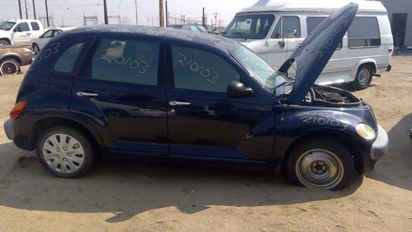 2002 Chrysler PT Cruiser — vehicle photo 8