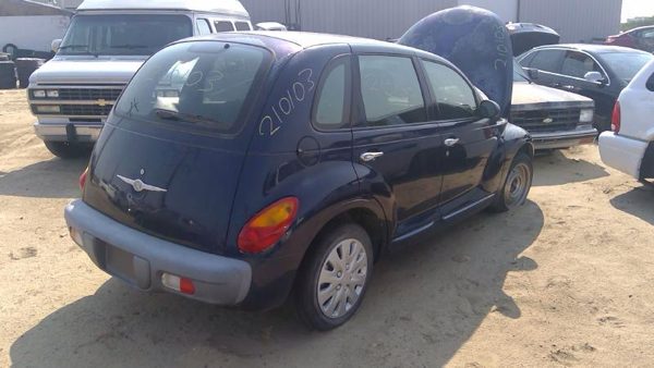 2002 Chrysler PT Cruiser — vehicle photo 7