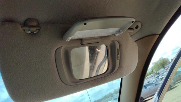 2000 Chrysler Town & Country Passenger Right Sun Visor Oem Tan Rf38Tl2Ab — photo 6
