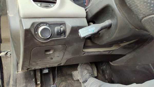 2011 Chevy Cruze Dash Panel Lower Under Column Knee Bolster Trim OEM Black Afb — photo 1
