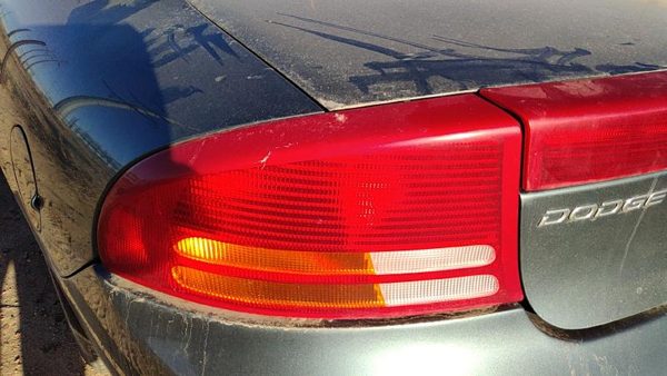 1998-2004 Dodge Intrepid Driver Left Tail Light Brake Lamp Oem Rear 04574961An — photo 1