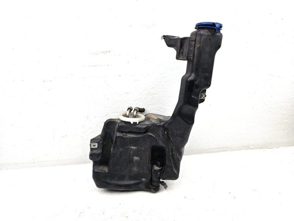 08-15 Mercedes C300 Windshield Washer Fluid Reservoir With Pump Oem Wiper Tank — photo 10