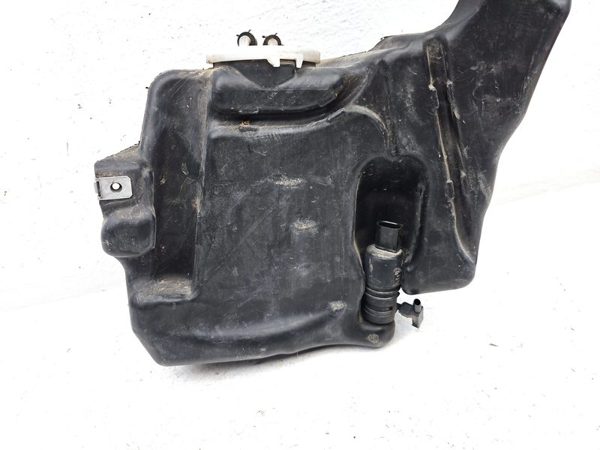 08-15 Mercedes C300 Windshield Washer Fluid Reservoir With Pump Oem Wiper Tank — photo 11
