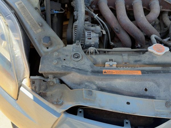 2007-2012 Mitsubishi Eclipse Center Radiator Support Upper Tie Bar MR950390 — photo 2
