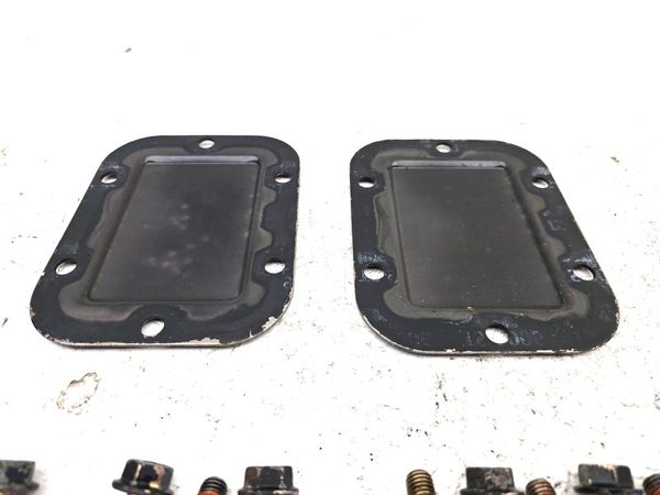 2002 Sierra 2500 Hd Allison 1000 Transmission Pto Cover With Bolts — photo 5