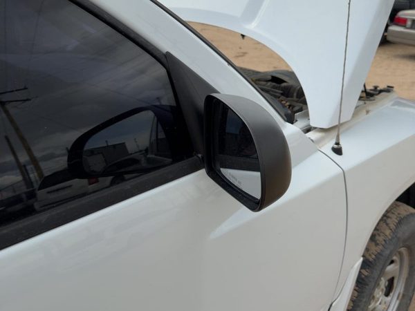 2005-2011 Dodge Dakota Passenger Right Manual Side Mirror Door Mounted Oem — photo 5