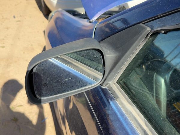 2003-2008 Toyota Matrix Xr Driver Left Power Side Mirror Door Mounted Oem — photo 6