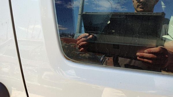 2002-2007 Jeep Liberty Driver Left Rear Quarter Glass Back Side Window Oem — photo 6