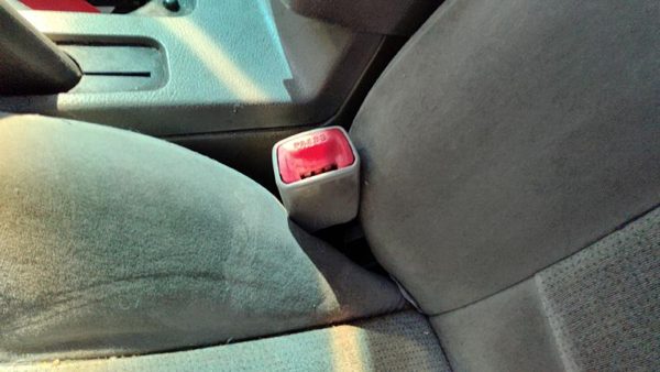 2002-2006 Nissan Altima Driver Left Front Seat Belt Buckle Receiver Oem Frost K — photo 2