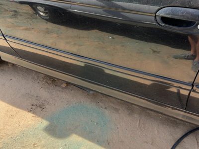 2001-2003 BMW 530i Driver Left Front Door Moulding Trim Strip Black 51138159295
