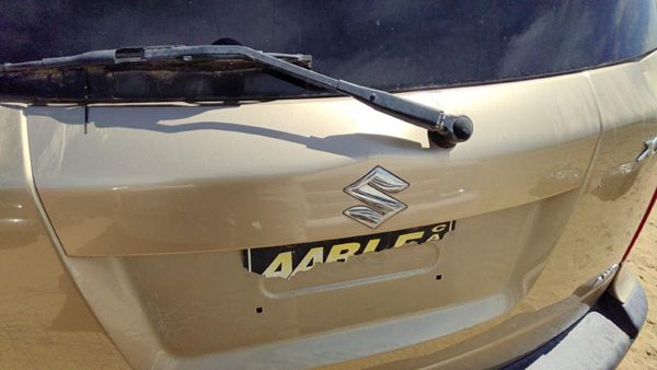07-08 Suzuki Grand Vitara Xl-7 Liftgate Hatch Rear Outside Door Handle Oem Gold — photo 1