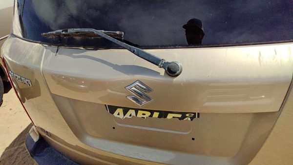 07-08 Suzuki Grand Vitara Xl-7 Liftgate Hatch Rear Outside Door Handle Oem Gold — photo 4