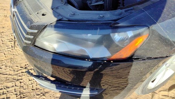 2012-2015 Vw Passat Driver Left Head Light Oem Front Lamp 561941005D — photo 4