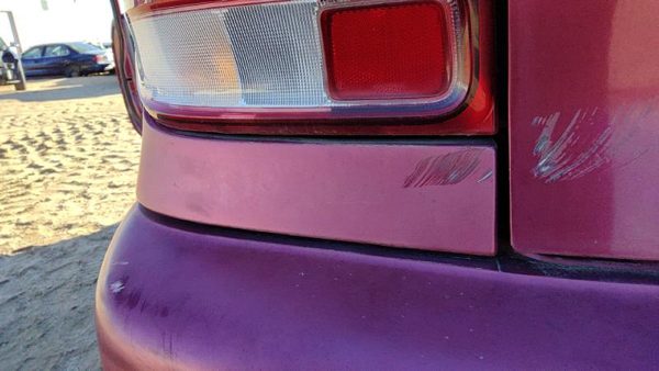 1995-1997 Ford Aspire Driver Left Rear Moulding On Quarter Panel Oem E5 Red — photo 3