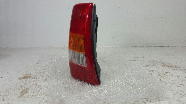 1999 Gndche Tail Light Assembly LH Driver Left Thru 11/11/01 Fits 99-02 Grand — photo 2