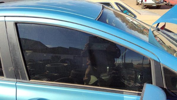 2014-2016 Nissan Versa Note Passenger Right Front Side Window Door Glass Oem — photo 4