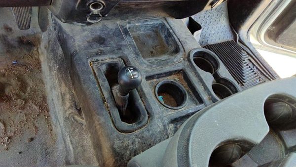 16 Dodge Ram 4500 Center Floor Console Oem 4X4 Shifter Tray Cup Holders Repaired — photo 2