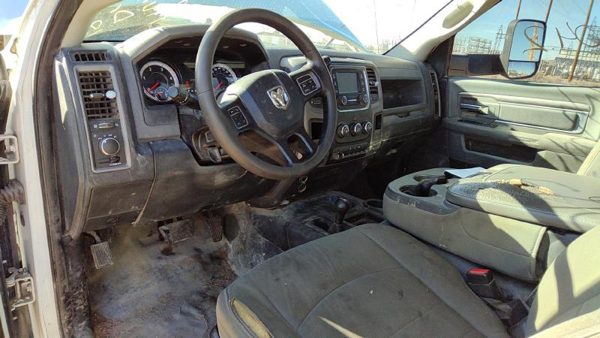 2016 Dodge Ram Rear Knuckle/stub Axle LH 4500 — photo 3