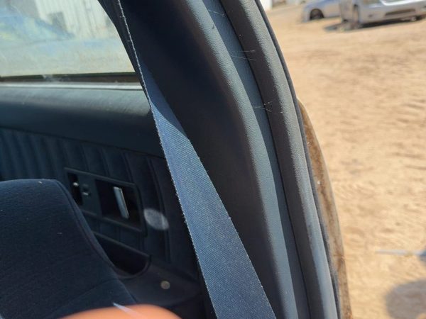 1992-1995 Olds Eighty Eight Driver Left B-Pillar Trim Panel Oem — photo 6