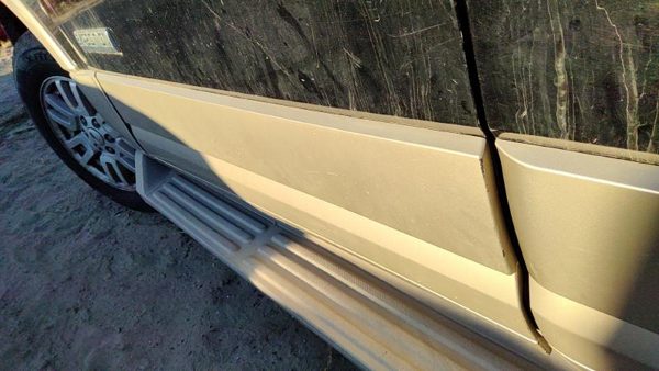 2007-2017 Ford Expedition Driver Left Front Moulding From Door Oem Trim Strip — photo 4