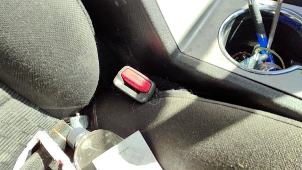 06-11 Ford Fusion Passenger Right Front Seat Belt Buckle Receiver Oem Black Dw — photo 3