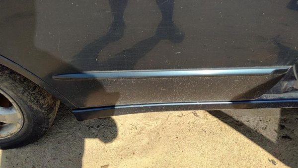98 99 Honda Accord Passenger Right Rear Moulding From Door Back Trim Strip Gray — photo 3