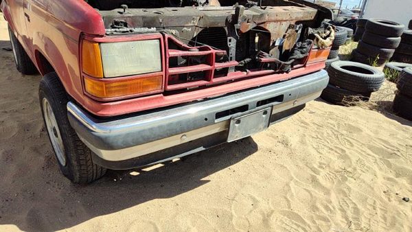 1989-1990 Ford Bronco 2 Front Bumper With Brackets Assembly Oem Chrome — photo 5