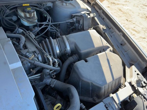 2005 Cadillac Deville Air Cleaner 4.6L — photo 1
