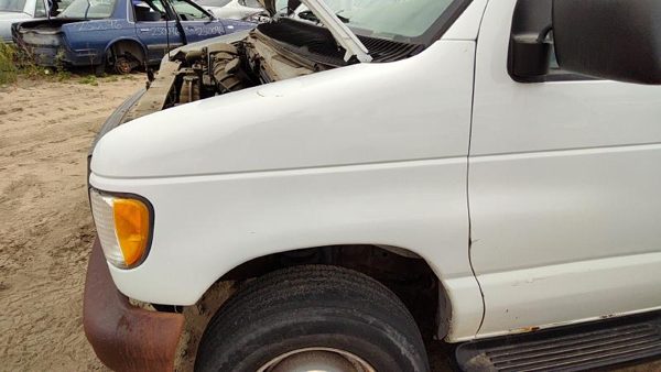 1992-1996 Ford Van E250 Driver Left Front Fender Oem White F4Uz16005A — photo 3