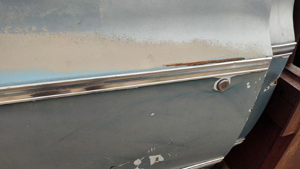 1973 GMC Jimmy Front Door Moulding LH Chevy C10 Blue — photo 5