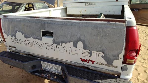 1988-1999 Chevy Silverado 1500 Tail Gate Oem White — photo 1