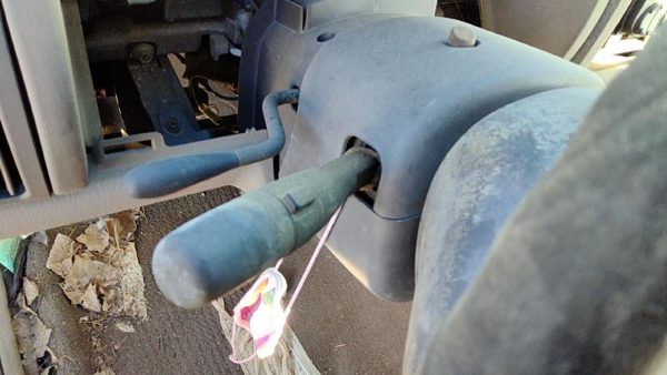 1999-2004 Jeep Grand Cherokee Turn Signal Switch Column Control Lever Headlight — photo 1