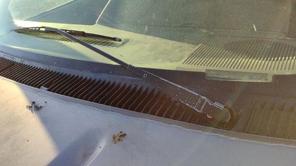 1994-1999 Chevy Suburban Driver Left Windshield Wiper Arm Oem Blade Lever — photo 1