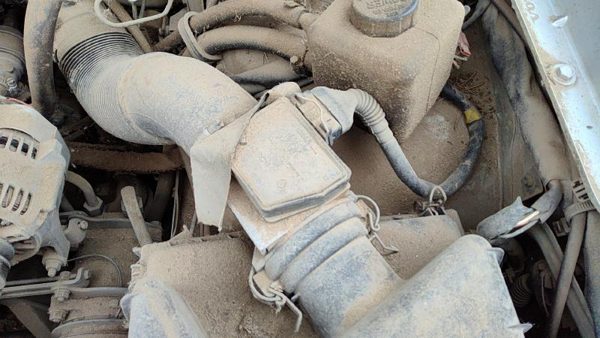 1991 Volvo 740 Air Flow Meter 2.3L — photo 4