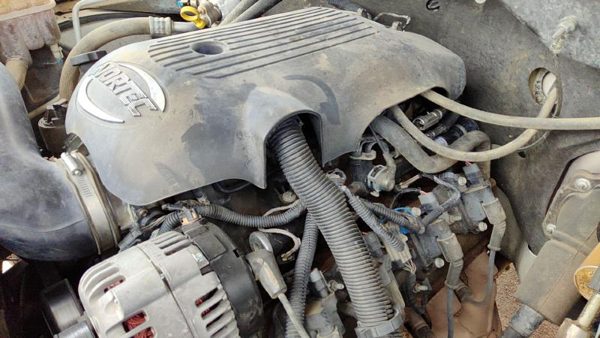 01-06 Chevy Silverado 2500 Complete Fuel Rail With Injectors Set Loaded Oem 6.0L — photo 3