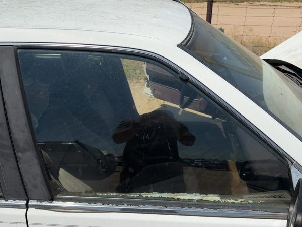 1986-1989 Honda Accord Lx Passenger Right Front Side Window Door Glass Oem Sedan — photo 3