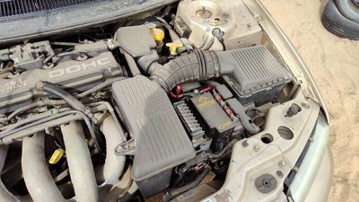 1999 Dodge Stratus Air Cleaner Complete Intake Filter Box Housing With Tube OEM