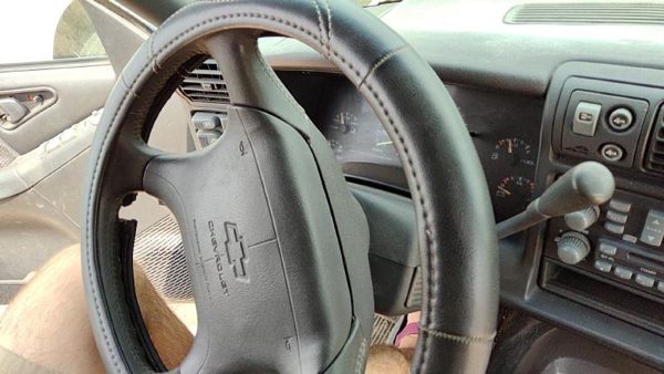 1996 S10 Blazer Steering Wheel OEM Gray 16759293 — photo 2