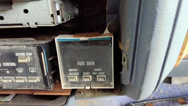 79-85 Deville Sedan Fuel Data Control Panel Buttons Oem Switch — photo 3