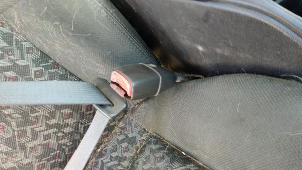 04-05 Grand Prix Passenger Right Front Seat Belt Buckle Receiver Oem Pewter 69B — photo 4