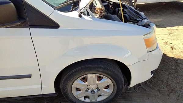 2008-2020 Dodge Grand Caravan Passenger Right Front Fender Oem White Pw1 — photo 2