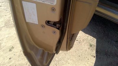 1980-1985 Olds 88 Driver Left Front Door Latch With Rods/Cables Oem Assembly