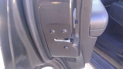 2006-2010 Mercury Mountaineer Driver Left Rear Door Latch With Rods/Cables Back