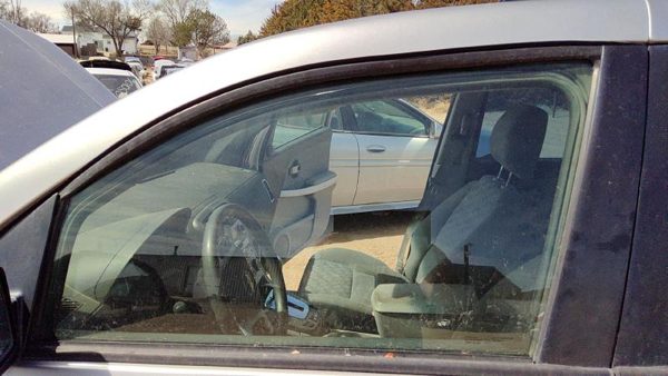 2005-2009 Chevy Equinox Driver Left Front Side Window Door Glass Oem 15849530 — photo 3