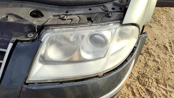 2001-2005 Vw Passat Driver Left Head Light Oem Front Lamp 3B0941015aq — photo 1