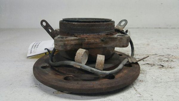 1996-2000 Chevy Silverado 2500 Front Wheel Hub Assembly Oem — photo 4