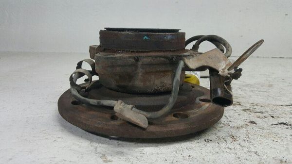 1996-2000 Chevy Silverado 2500 Front Wheel Hub Assembly Oem — photo 3