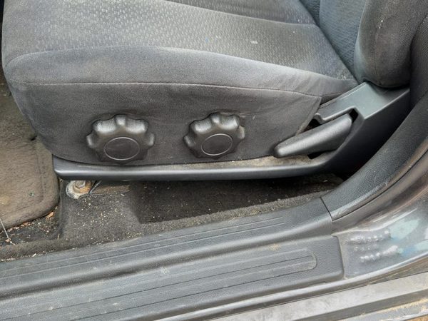 2005 Nissan Altima Driver Left Side Seat Trim Panel Oem Charcoal G — photo 1